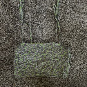 L.A. Hearts green floral crop